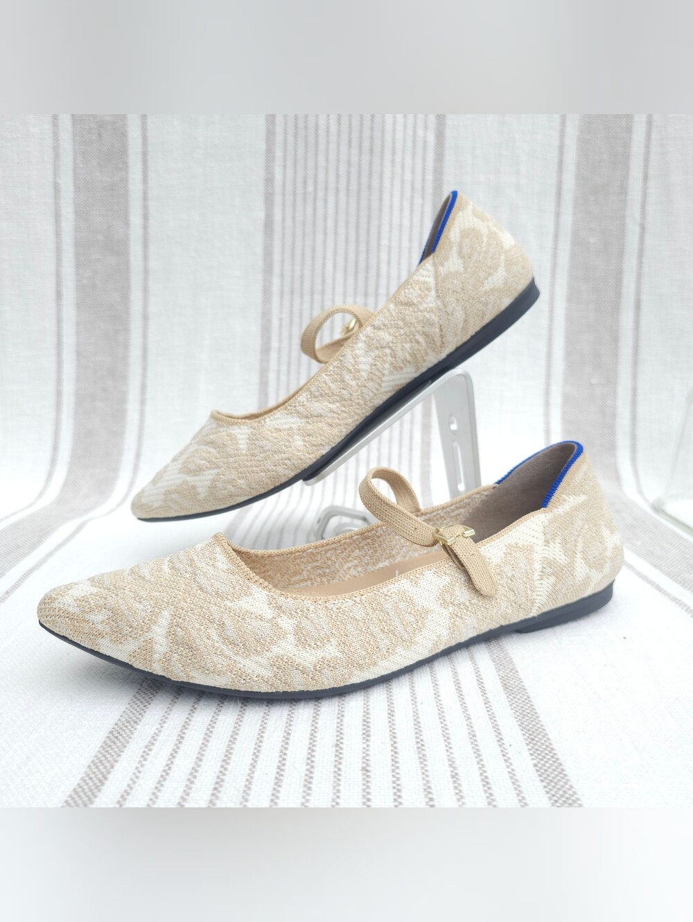 Rothy's The Point Mary Jane II Flats Womens 7 Beige White Chantilly Floral Knit